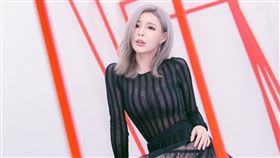 孟慶而MV展現健美S曲線。（圖／起而行音樂／The Stage 美式攝影團隊提供）