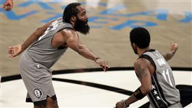 James Harden,Kyrie Irving。（圖／美聯社／達志影像）