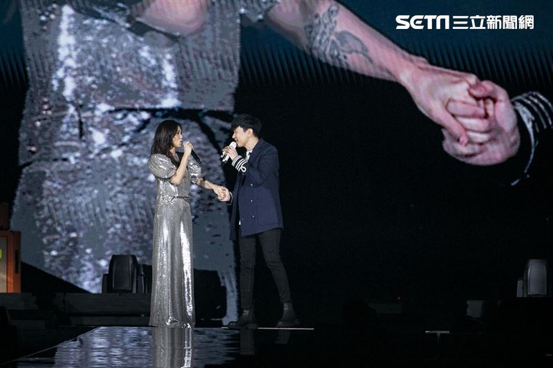 蔡健雅《給世界最悠長的吻》2021巡迴演唱會，林俊傑擔任特別嘉賓。（圖／記者楊澍攝影）