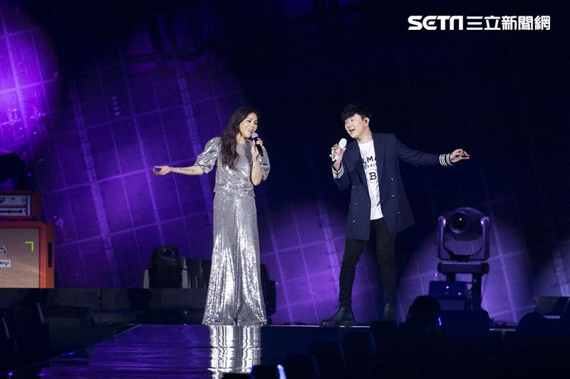 蔡健雅《給世界最悠長的吻》2021巡迴演唱會，林俊傑擔任特別嘉賓。（圖／記者楊澍攝影）