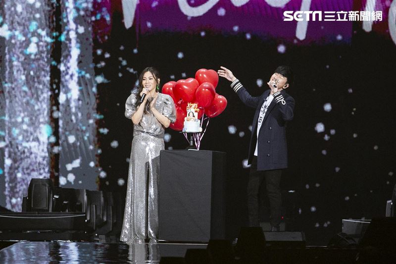 蔡健雅《給世界最悠長的吻》2021巡迴演唱會，林俊傑擔任特別嘉賓。（圖／記者楊澍攝影）