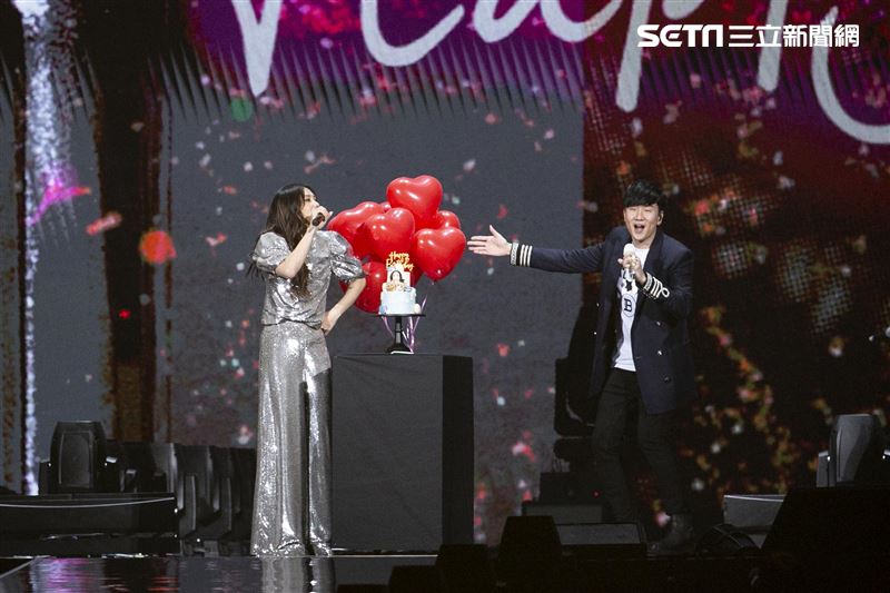 蔡健雅《給世界最悠長的吻》2021巡迴演唱會，林俊傑擔任特別嘉賓。（圖／記者楊澍攝影）