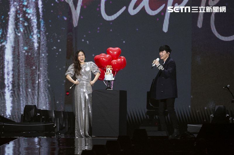 蔡健雅《給世界最悠長的吻》2021巡迴演唱會，林俊傑擔任特別嘉賓。（圖／記者楊澍攝影）