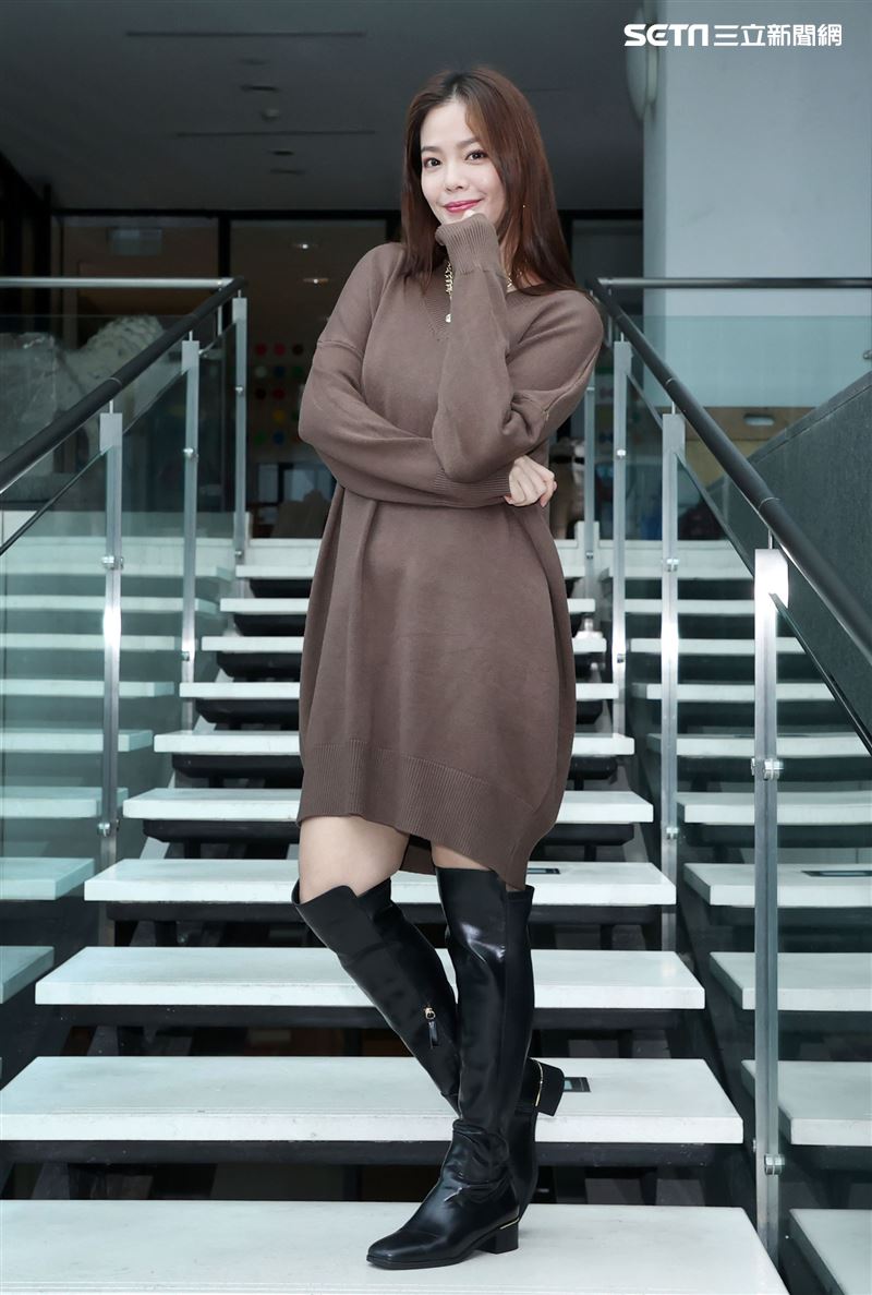 翊萱三立新聞網專訪。（記者邱榮吉/攝影）