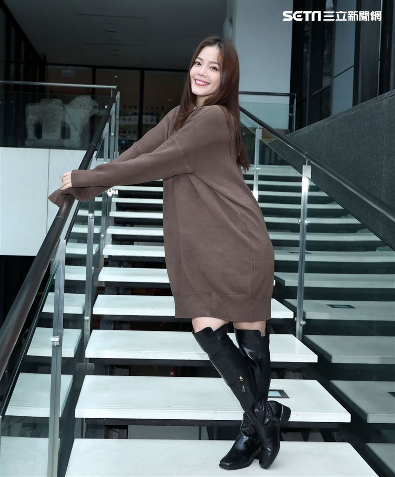 翊萱三立新聞網專訪。（記者邱榮吉/攝影）