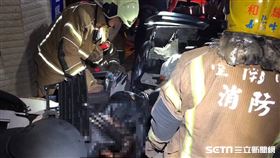 生命跡象,工廠,大門,台南,車禍(翻攝畫面)