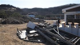 澎湖青灣仙人掌公園案延宕澎湖縣青灣仙人掌公園施工進度落後，縣府要求負責興建與營運業者亞青海洋文創限期改善，如果未在期限內改善缺失及符合工程進度，將依相關規定開罰。（澎湖縣政府提供）中央社  110年2月1日