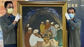 洪瑞麟畢生創作國美館典藏台灣畫家洪瑞麟的畢生作品由長子洪鈞雄代表捐贈給國立台灣美術館典藏。圖為洪瑞麟生前最後一幅畫作「未題名」。中央社　110年2月1日