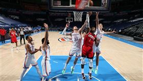 ▲火箭大勝雷霆30分打出6連勝。（圖／翻攝自火箭推特）