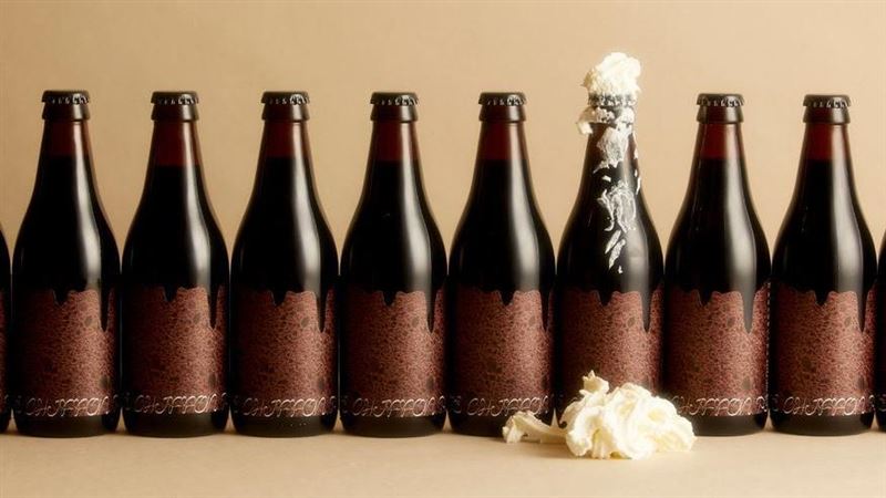 冬季限定款　巧克力戚風蛋糕變啤酒！