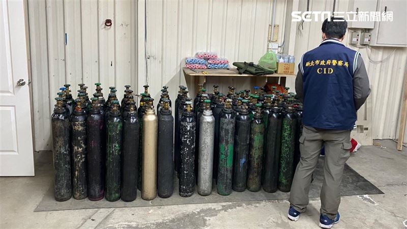 笑氣還供水果口味　警攔獲83支鋼瓶