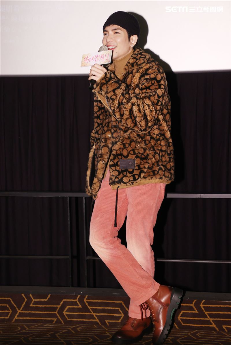 蕭敬騰不完美的我電影「跟你老婆去旅行」MV發布會。（記者邱榮吉/攝影）