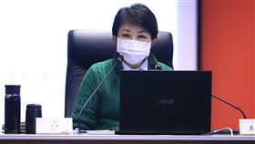 盧秀燕要求首長以身作則　落實性平台中市長盧秀燕2日強調，局處會首長都應遵守法紀、注重觀感，且在性平態度上明確、嚴格，不能含糊帶過，才能將正確觀念傳達到下層，由上而下落實性平。中央社記者郝雪卿攝  110年2月2日