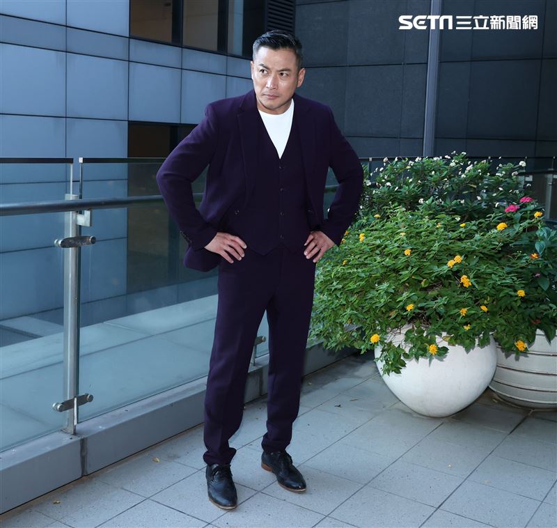 江宏恩三立新聞網專訪。（記者邱榮吉/攝影）