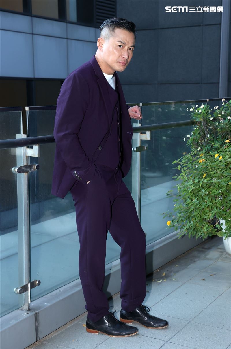 江宏恩三立新聞網專訪。（記者邱榮吉/攝影）