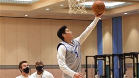 ▲林書豪在勇士G聯盟球隊練球。（圖／翻攝自林書豪臉書）