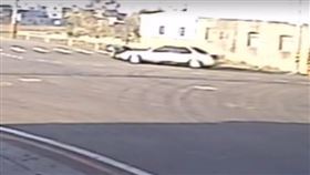 苗栗,擋風玻璃,苑裡,彈飛,輾斃