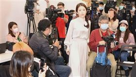 雞排妹。記者邱榮吉攝影