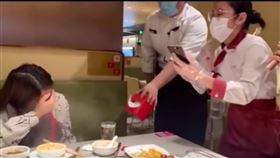 海底撈,分手快樂,店員,女客人,哭笑不得,分手