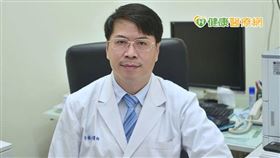 李楊成醫師表示，血友們透過預防性治療，不僅挨針次數減少；同時健保給付，病友能無負擔接受治療，家屬負擔也能輕一些。