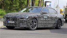 ▲BMW i7（圖／翻攝自motor1） 