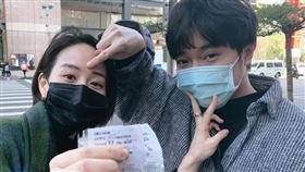 吳青峰看早場《緝魂》挺張鈞甯。（圖／翻攝自青峰IG）