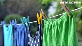 ▲新年在外曬衣服習俗認為對神明不敬。（圖／三立新聞網）