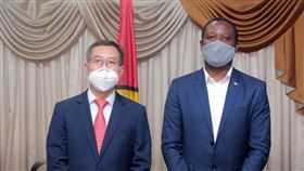 蓋亞那外長陶德會晤中國外交人員(圖/翻攝自陶德臉書)