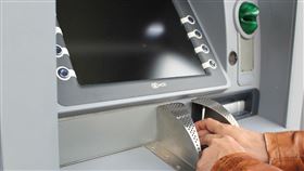 ATM,提款,轉帳（圖／翻攝自Pixabay）