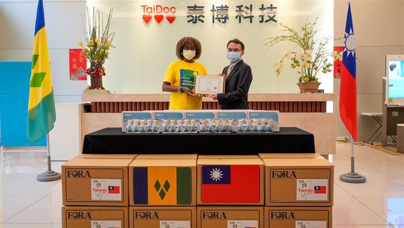 泰博科技助聖文森防疫工作