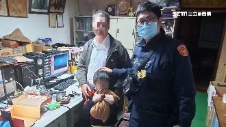 老翁偷看孫險被當賊　警助化解心結