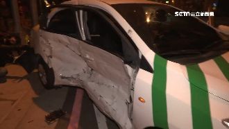 違規迴轉撞對向車　5人受傷掛彩送醫