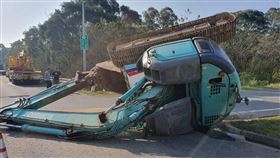 怪手,匝道,國3芎林交流道,（圖／翻攝畫面）