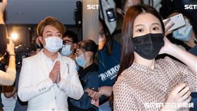 翁立友開紀煮會澄清，雞排妹現身踢館。（圖／記者楊澍攝影）