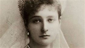 俄羅斯沙皇國的末代皇后「亞歷山卓費奧多羅芙娜」。（圖／翻攝自百度百科）