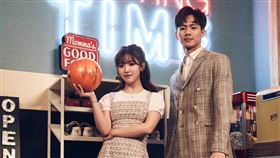 王欣晨請到吳念軒一起演出MV。（圖／歆動音樂提供）