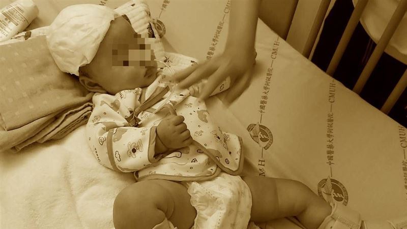 台中男嬰托保母12天  顱內出血癱
