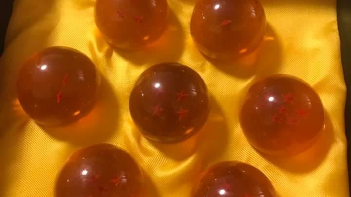 爽收公司年節禮盒　開箱見7龍珠傻了