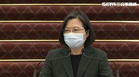 蔡英文年前敞廳談話