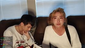 [問卦] 企鵝妹被趕出海格家了？   （圖／翻攝自遊戲大亂鬥、Twitch/Jinnytt）