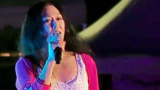 再爆性騷　女星遭「2字主持人」抱腰