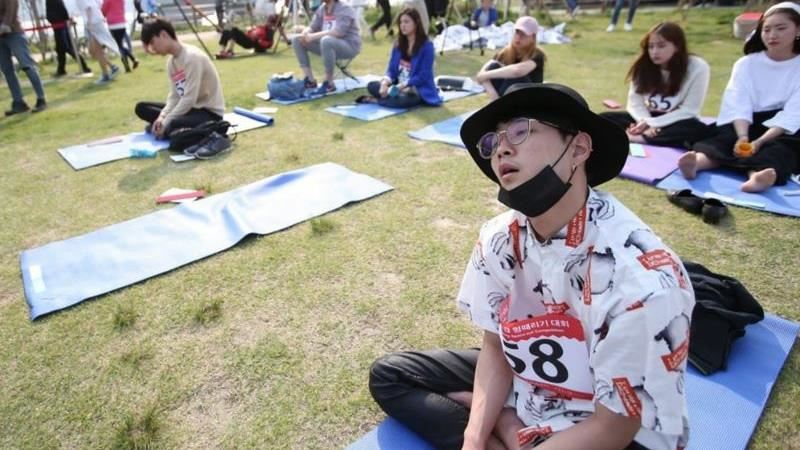 南投首辦「發呆大賽」夠呆才有勝算！