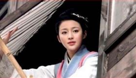 ▲戲劇《水滸傳》裡的武大郎與潘金蓮。（圖／翻攝自百度百科）