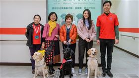 蘇巧慧、張育美和賴品妤參訪惠光導盲犬學校（圖／蘇巧慧辦公室提供）