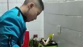 （圖／翻攝自網易視頻）