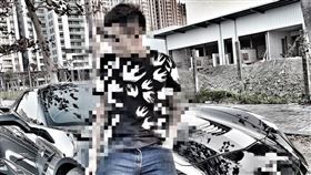 唐姓直播主1月21日出外購物，突遭不明人士擄走。（圖/翻攝自臉書）