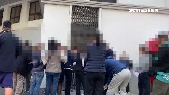 獨／年後出境！醫院自費篩檢預約爆滿