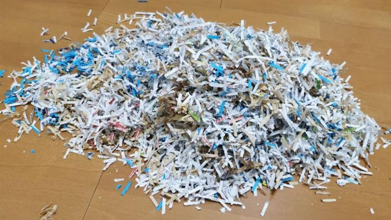 演唱會門票被攪碎！他拼一整晚…笑了