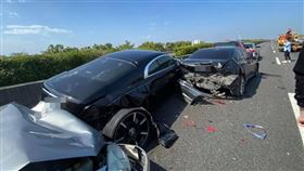 勞斯萊斯,賠慘,夾殺,台南,翻攝臉書爆廢公社公開版