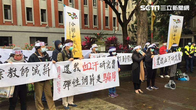 醫專註冊率破9成　師卻連14年減薪